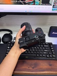 Buying/looking for Sony A6700