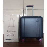 Thai suitcase - Giogracia brand size 17inches(41x24x39.5cm) - Code 64012