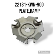 RAMP PLATE ROLLER HOUSING COVER VARIO 125 Original HONDA AHM 22131-KWN-900