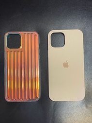 兩個全新 iPhone 12 Pro Max