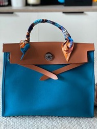 Hermes Herbag 31 blue with accessories