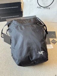ARCTERYX 始祖鳥 Heliad 12 Tote 多功能休閒托特包12L . 側揹包 . 單肩揹包