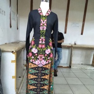 setelan kebaya encim modern lengan panjang bordir betawi katun - hitam 5l