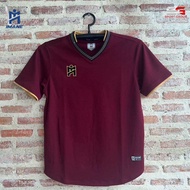 IMANE เสื้อกีฬาคอวี  เสื้อกีฬาไอมาเน่ รุ่น VITORIO IMA1 003