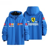 เสื้อแจ็คเก็ตมอเตอร์ไซค์แข่งฟอร์มูล่าหนึ่ง Ferrari F1 เสื้อคลุมกันลมแบบสวมหัวสไตล์โมเดิร์นสำหรับฤดูใ