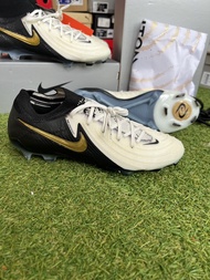 Nike Phantom GX2 Elite FG Nike Phantom Luna2 Elite FG