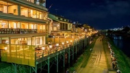 Kyoto: Nightlife and Bar Tour with a Local Guide