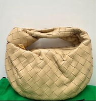 Bottega Veneta BV Mini Jodie bag in nude