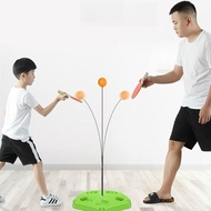 Table tennis toy trains children's reflexes and practices baseball with 2 wooden rackets and 3 balls