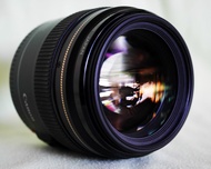 Canon EF 85mm F1.8 USM 85mm f/1.8 for low-light shoots creative portraits Medium Telephoto Lens เลนส