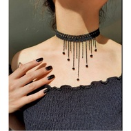 Exaggerated & Vintage Statement Necklace