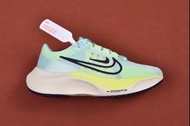 Nike Zoom Fly 5