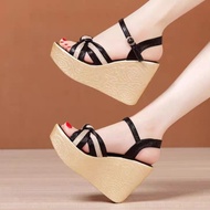 SANDAL XUỒNG QUAI CHÉO SỌC 10P SANG CHẢNH - MÃ M69