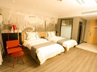 Thank U Hotel(Yilong Lingxiu Jiangshan Store)