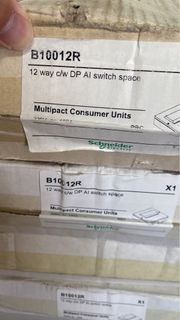 Schneider B10012R 100A 12way MCB箱