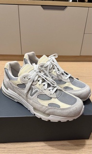New Balance 992 灰白色 NC