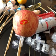 Glue stick untuk lekat kan buah, air tin, kotak pada Lidi untuk buat bouquet