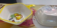 B. Duck 幸福鴨 塑膠碗 五邊形 帶手柄 pentagon-shaped plastic bowl w/ handle