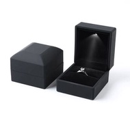 現貨 💫 LED燈戒指盒 LED ring box 求婚propose 戒子 🎁 ✨  情人節禮物