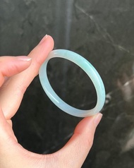 天然翡翠 緬甸 A玉 玉鐲 • 白底青幼條福鐲A