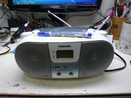二手 TOSHIBA 舊式手提音響TX-CRU10TW(S) USB MP3 AM FM CD(偶爾會頓)