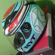 helm second kyt r10