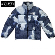 The North Face x Supreme 21AW 漂白牛仔印花 Nuptse 羽絨服，S 碼 [二手]
