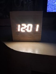 木質LED數字時鐘