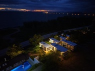 藍色悠閒度假村 (Blue & Chill Resort)