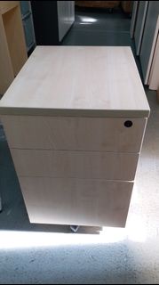 二手  二手傢俬 櫃  文件櫃/抽屜櫃 17*21*26” #2212116,有2個,$300一個