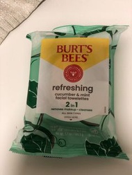 Burt’s bees cucumber &amp; mint facial towelettes