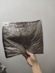 娥羅納英 寵物涼墊