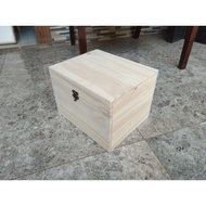 Dutch teak box measuring 20x15x10