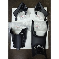 YAMAHA LC V1, LC 135 INNER SET COVER HITAM INNER 100% ORIGINAL HLY