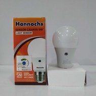 CAHAYA Hannochs Light Sensor Bulb LED Light Sensor 9 Watt