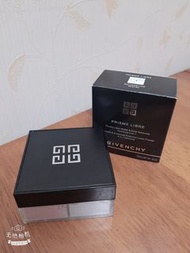 Givenchy Prism Libre 碎粉