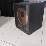 box subwoofer 15 inch