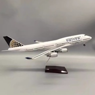 Boeing 747 United Airlines Airplane Model with Light with Wheels B747 Airplane Decoration Collectibl