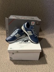 7-11 New Balance 670 Navy Sneakers Figure 隱藏版