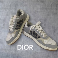 🫅女神購物節狂降（原$14800）‼️只到3/15⏰㊣✨ DIOR ✨**尺寸：43**迪奧 CD B27 灰色 老花 刺繡 運動鞋 球鞋 休閒鞋 板鞋/二手鞋/二手精品/保證正品🌳二手樹屋🌳