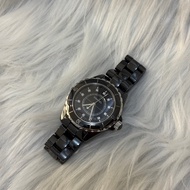 Chanel J12黑陶瓷12點鑽38mm腕錶