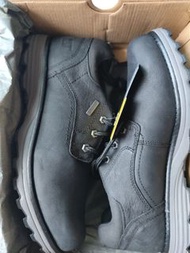 半價虧賣CAT 防水黑色皮鞋US 10（原價1299蚊）waterproof goretex timberland rockport