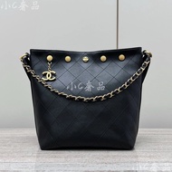 Xiaoxiangjia Chanel Ceiling Daigou Quality 25p Gold Coin Hippie Bag