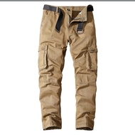 Cargo pants during live
