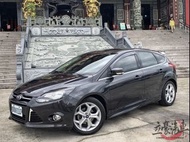 2013年 福特 FOCUS 2.0 鐵灰