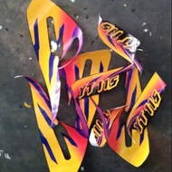 Striping YT 115