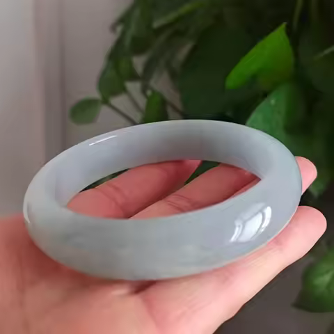Bracelet Light Blue Jade Bangle