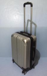 19吋  硬殼  行李箱  旅行箱  銀色