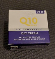 Lacura Q10防皺日霜SPF 20 德國製造 anti-wrinkle renew day cream