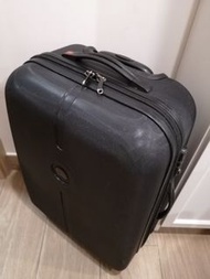 24吋行李箱